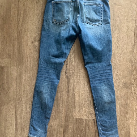 Jeans - Picture 2 of 3